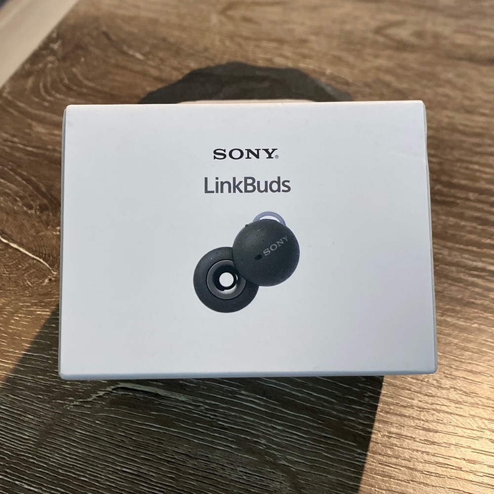 NIB Sony Linkbuds